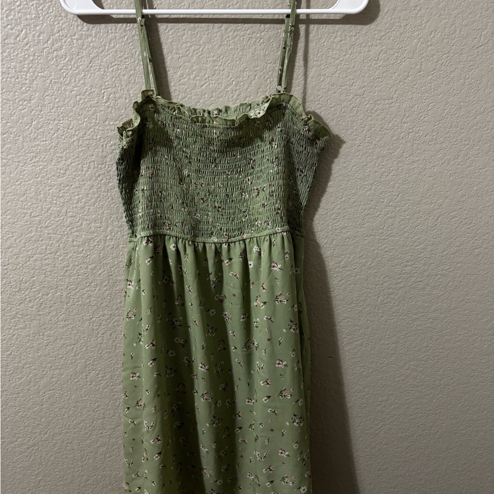 Elegant Green Floral Mini Dress